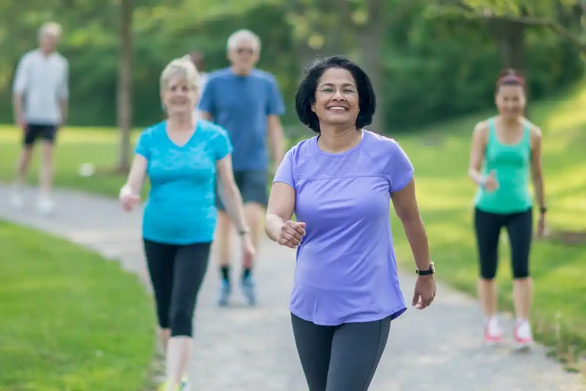 Walking Helps for weight loss in seniors