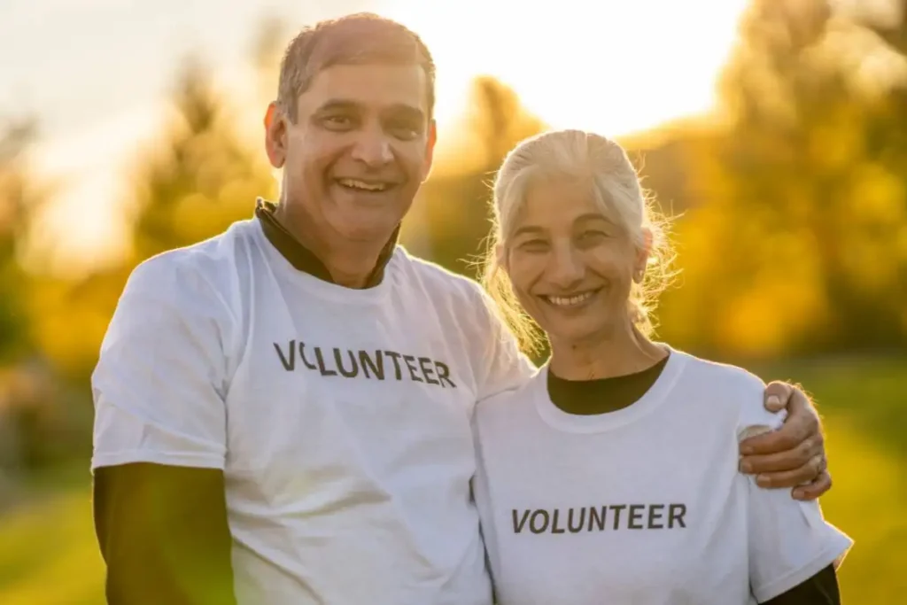 Volunteering Opportunities for Seniors This Summer