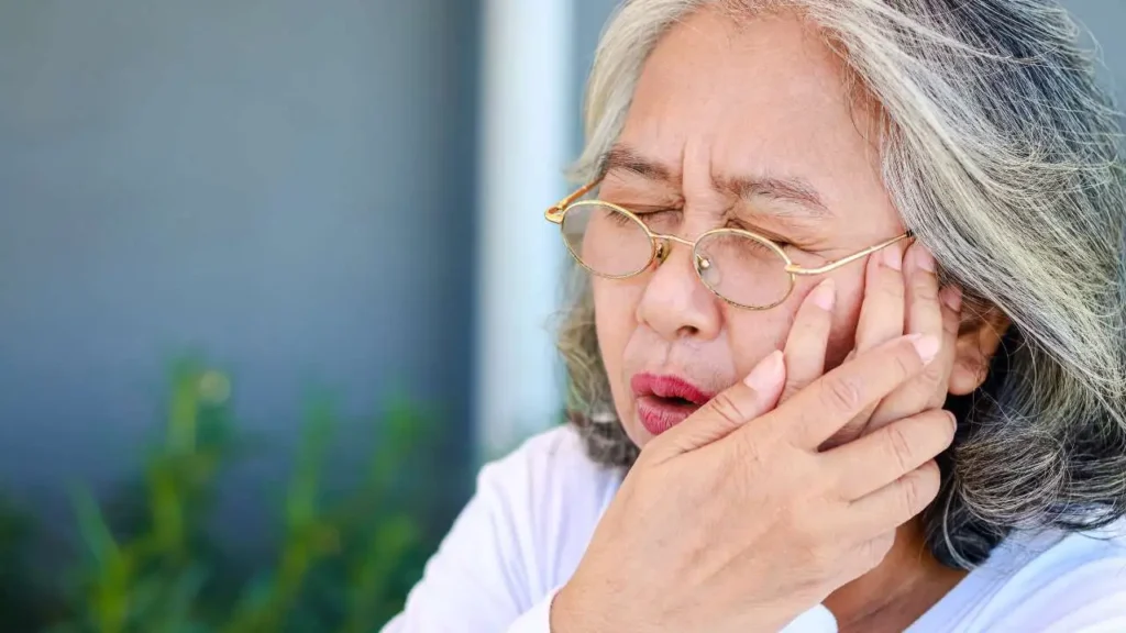 Dental Issues Faced By Seniors