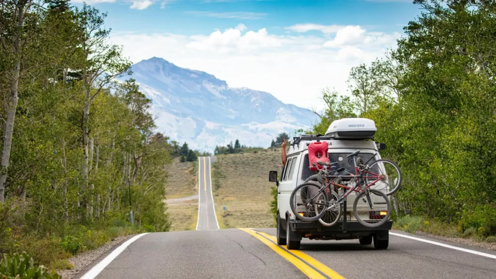 How to Plan Safe Road Trips for Seniors