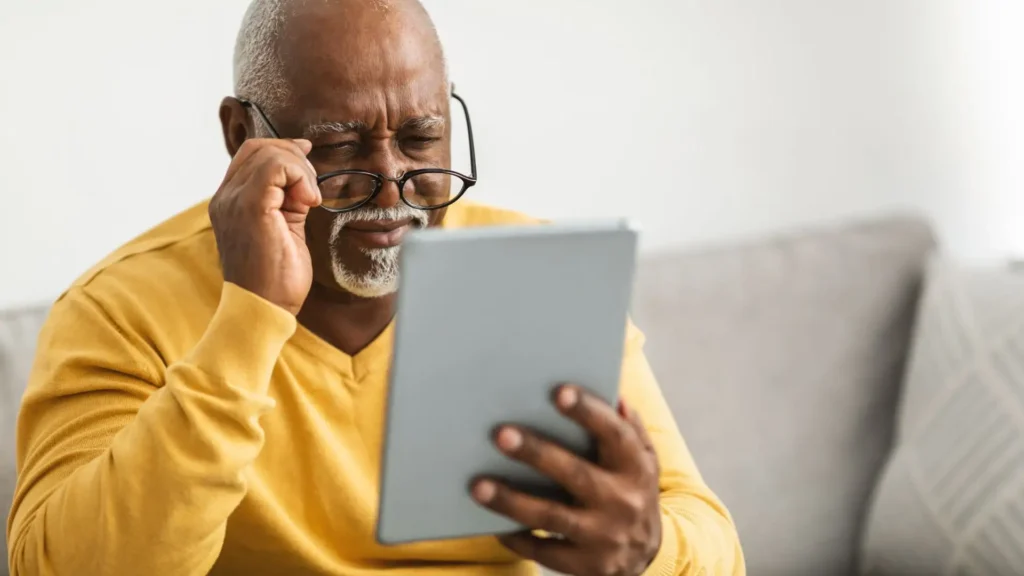 7 Life-Changing Assistive Technology Solutions for Low Vision